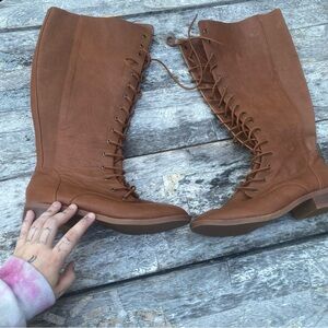 NEW torrid 10w cognac brown lace up boots
